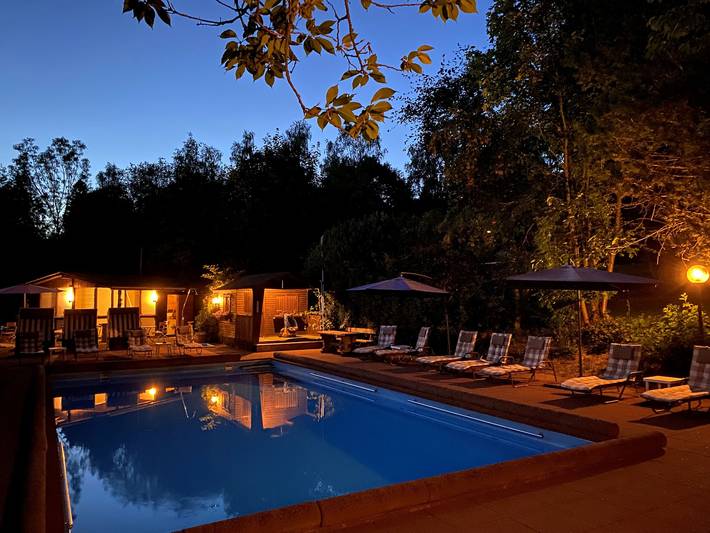 Hotel für 3 Personen, mit Whirlpool und Pool sowie Garten und Sauna in Schmallenberg - 2