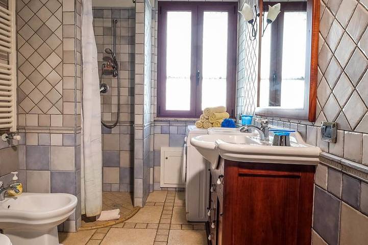 Villa de vacances à louer toute l'année, au vert, sur un grand terrain privé in Porto Paglia, Gonnesa