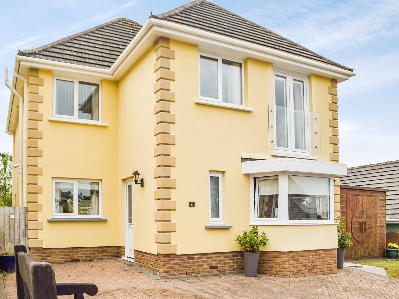 Trondra House in Ferryside, Carmarthenshire