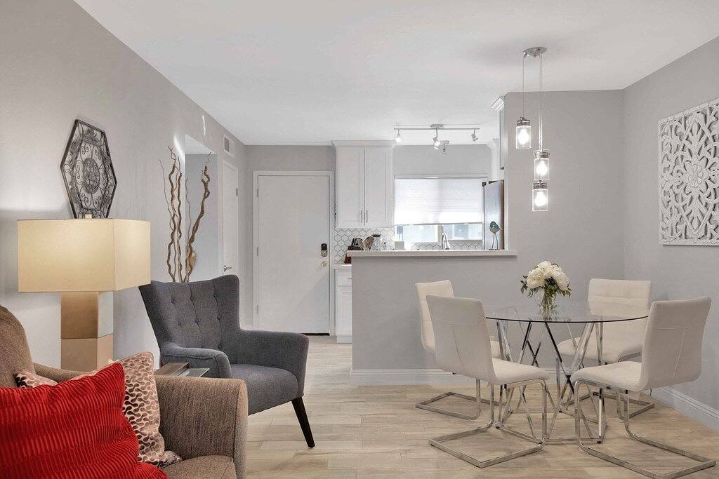 Ganze Wohnung, Stylish Old Town Scottsdale Condo, Pool, Wifi in Camelback Mountain, Scottsdale