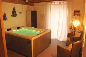 Ferienhaus für 6 Personen, mit Garten und Sauna sowie Whirlpool in Portugal
