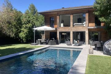 Gîte pour 8 personnes, avec jardin et terrasse à Condé-sur-Vesgre