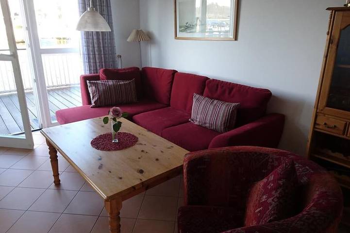 Fh „Pirat Wasserterrasse“ 75m², 4+2 Pers. im Marinapark Scharmützelsee, Sauna, Whirlpool, Kamin in Storkower See, Wendisch Rietz