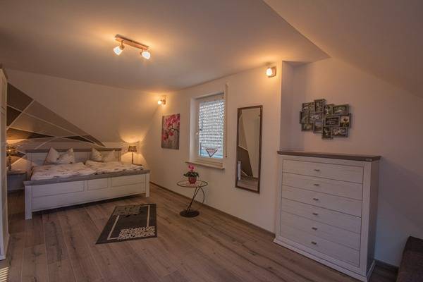 Ferienwohnung für 4 Personen, mit Balkon/Terrasse und Terrasse sowie Garten in Landkreis Haßberge - 3