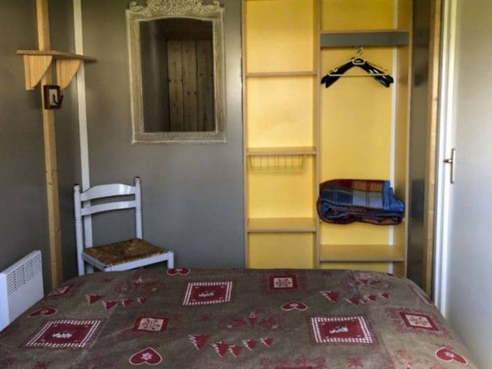 Gîte pour 4 personnes, avec piscine et terrasse à Roquefeuil - 4