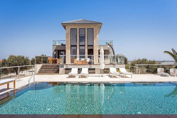 Villa voor 10 personen met zwembad in Akrotiri (Chania), Chania en omgeving