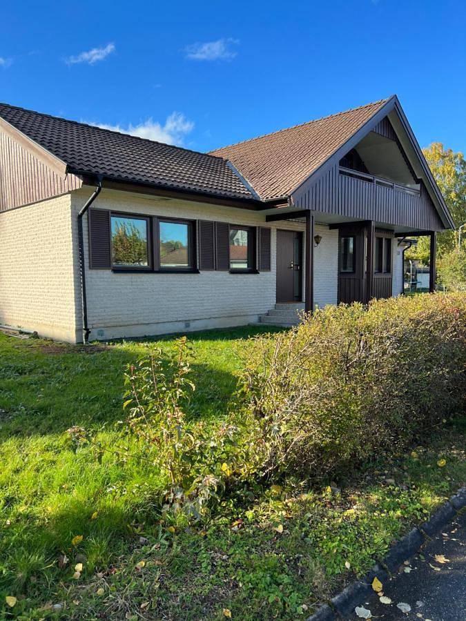 Villa för 7 Personer, med Balkong samt Terass och Trädgård och Utsikt i Västmanland