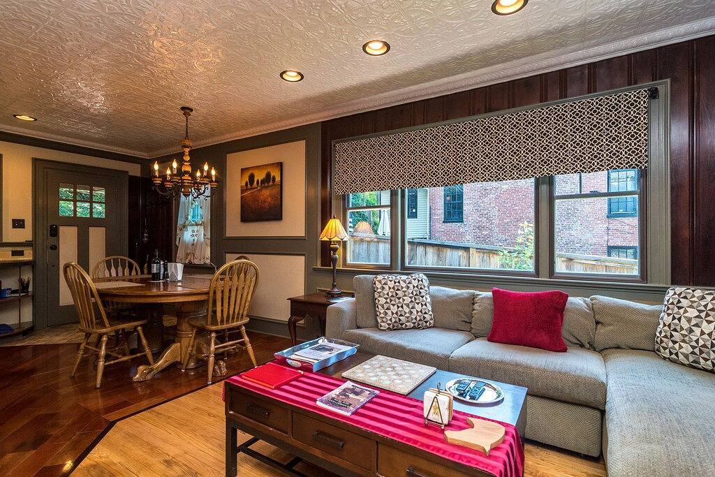 Barn Door Cottage - 3 Schlafzimmer Haus ganz für sich in Hunterdon County