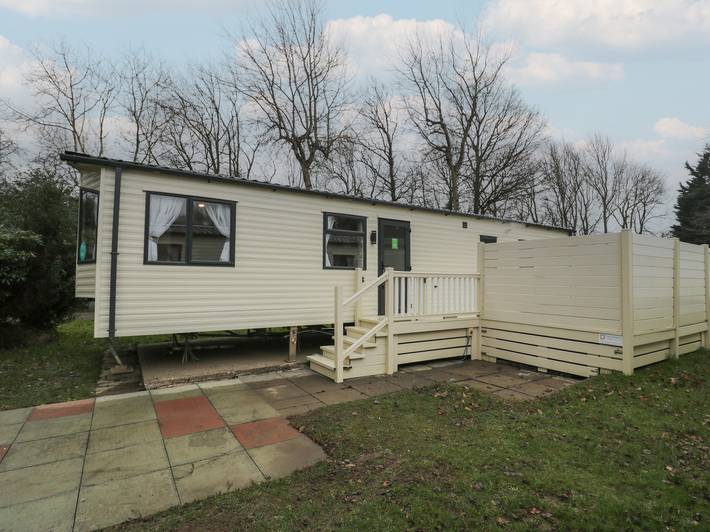 Caravan for 8 people, with sauna and garden as well as pool in North-Wales