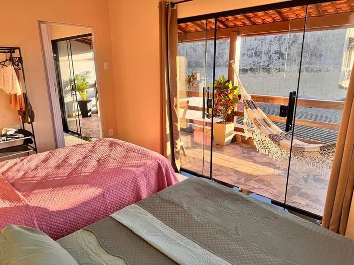 Casas e apartamentos de temporada para 7 pessoas, com vista e jardim em Magé