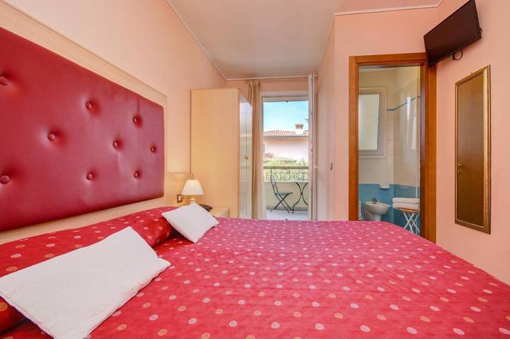 Chambre d’hôte pour 3 personnes, avec balcon à Sirmione - 3