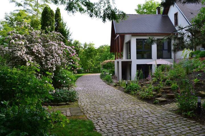 Gîte pour 3 personnes, avec Terrasse et Jardin
