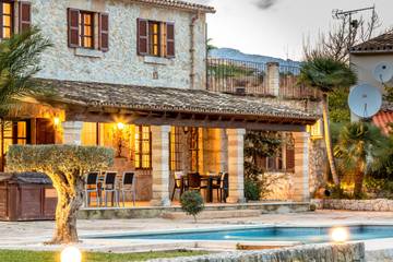Can Miquel Morro in Pollença, Serra de Tramuntana für 6 