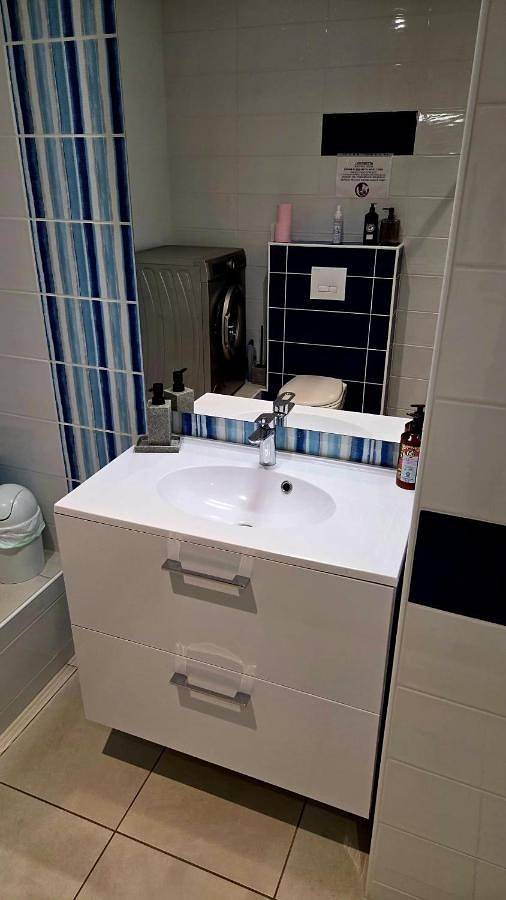 Appartement de vacances pour 4 personnes, avec piscine ainsi que vue et jardin, animaux acceptés en Charente - 4