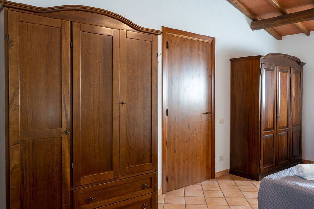 Dolce Vita by Interhome in Val di Lago, Meer van Bolsena