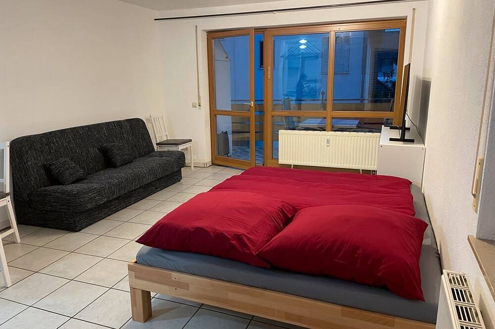 Ganze Wohnung, Ferienwohnung nur 10 min vom Bodensee in ruhiger Lage in Owingen, Region Bodensee-Oberschwaben