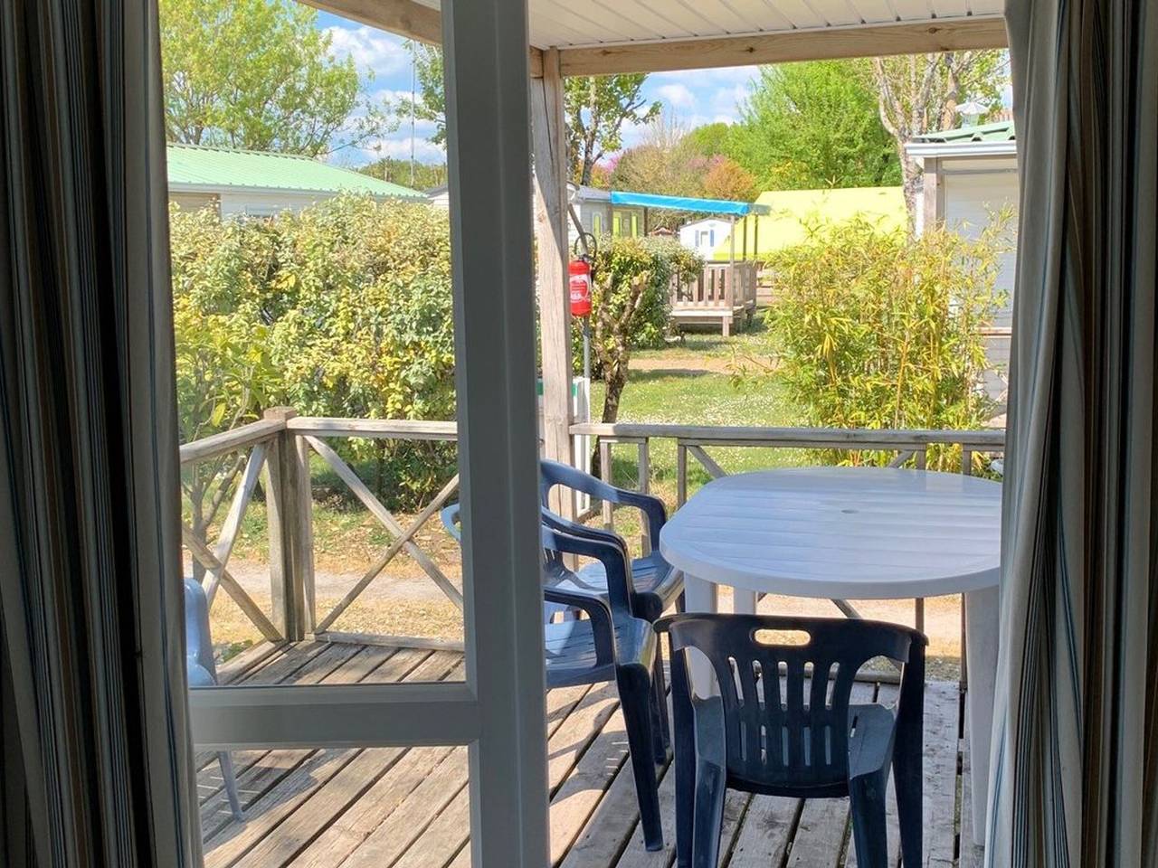 Mobil-home cosy avec terrasse pour 4 pers. in Arvert, Côte de Beauté