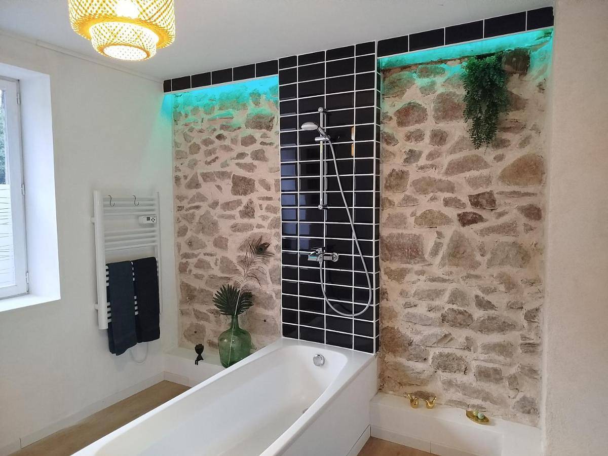 Deluxe Double or Twin Room in Moux-en-Morvan, Parc naturel régional du Morvan