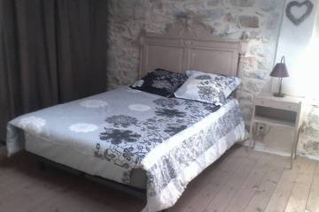 Gîte pour 6 personnes, avec balcon à Saint-Remèze