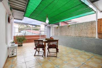 Holiday Apartment for 2 People in Guía de Isora, South Tenerife, Photo 1