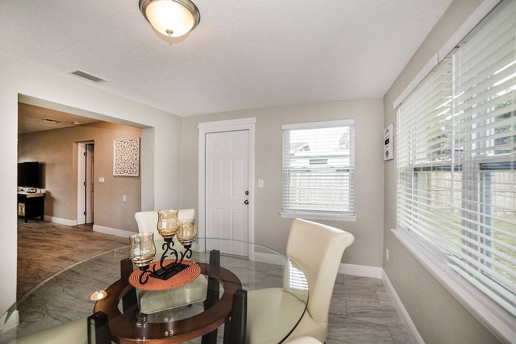 Komplett möbliert mit allen Nebenkosten in Largo, Pinellas County