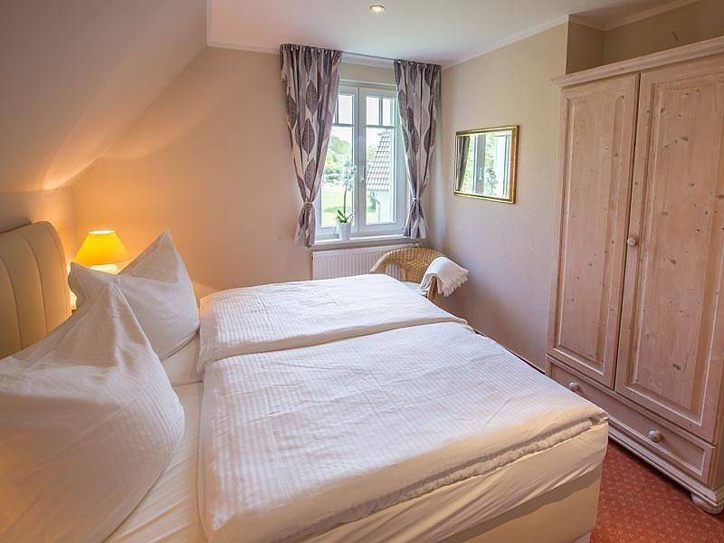 Ferienhaus Rügen 8b im Ostseeferienpark Seepferdchen mit Terrasse und Garten in Ostseebad Nienhagen, Nienhagen
