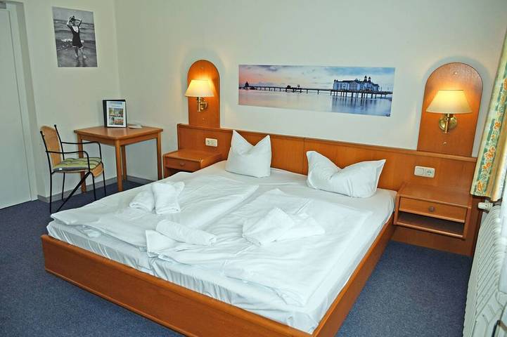 Strandhaus für 2 Personen, mit Haustier in Sellin - 2