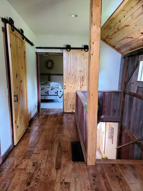 The Barn House Lodge in Winneshiek County