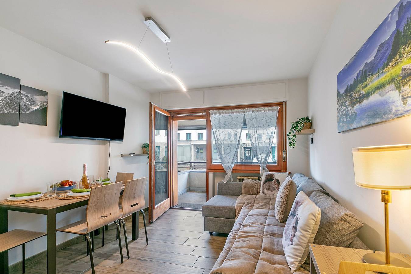 Ganze Wohnung, Prestige Eleven In The Center Of Town in Sestriere, Via Lattea