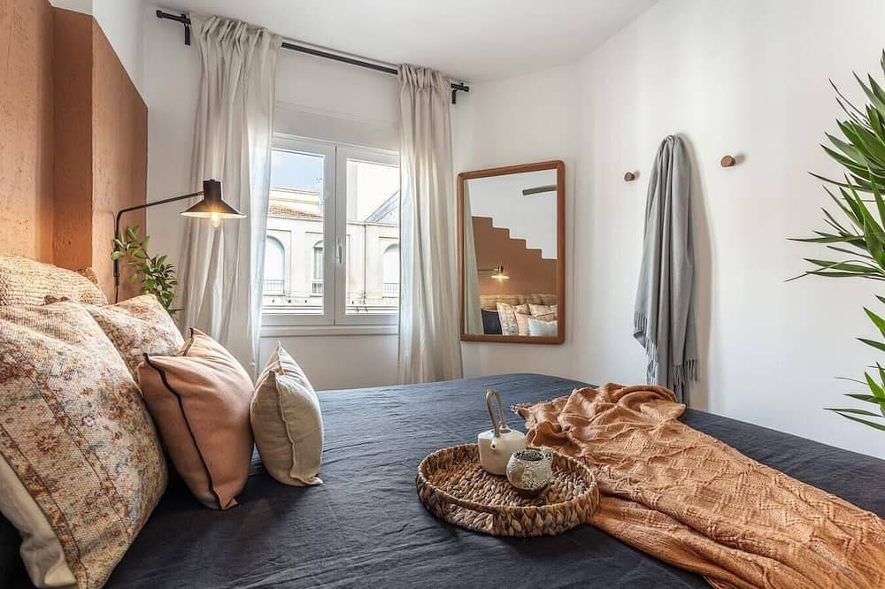 Ganze Wohnung, Sinai - 1 bedroom and pool in Salamanca in Madrid, Madrid Province