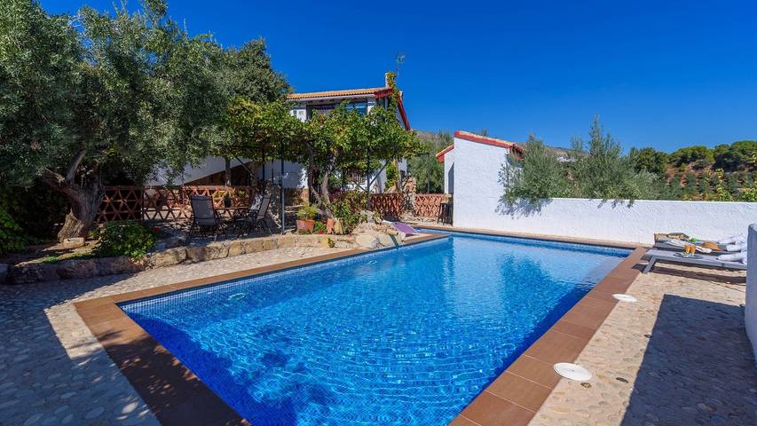 Chalet para 6 personas, con piscina y balcón/terraza, Se admiten mascotas en Provincia de Jaén - 2