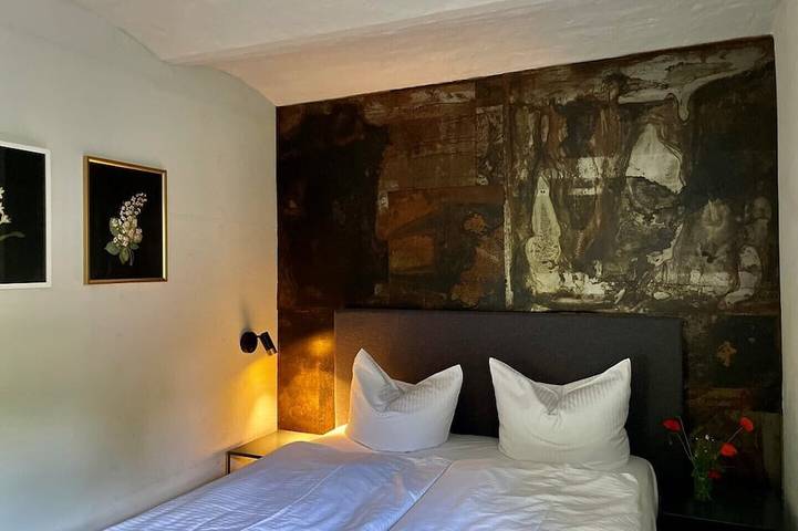 Ferienhaus für 4 Personen, mit Garten und Terrasse sowie Whirlpool in Saal - 2