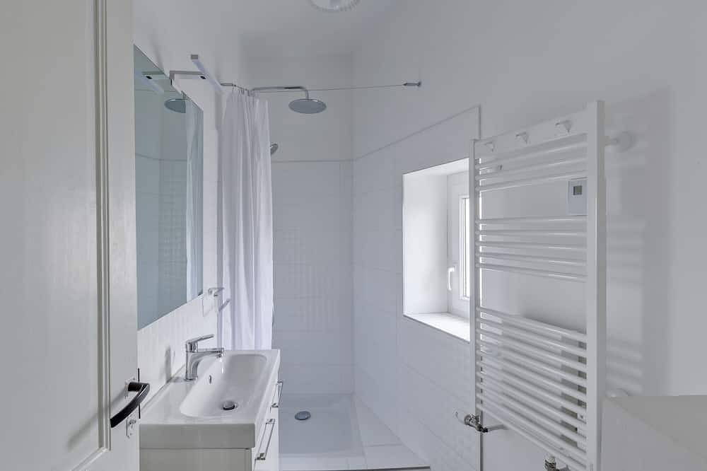 Appartement entier, Le Passage - appartement lumineux avec terrasse in Albi, Région d'Albi