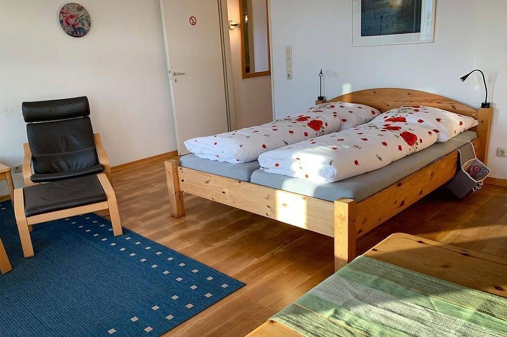 Apartamento entero, Appartement Domblick - apartment/apartment, shower, Wc, living room/bedroom in Lübeck (Ciudad), Lübeck