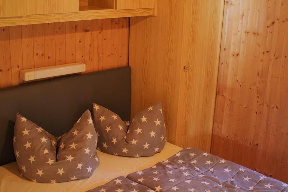 Familien-Bungalow mit Bad im Heide-Camp Colbitz in Colbitz, Elbe-Börde-Heide
