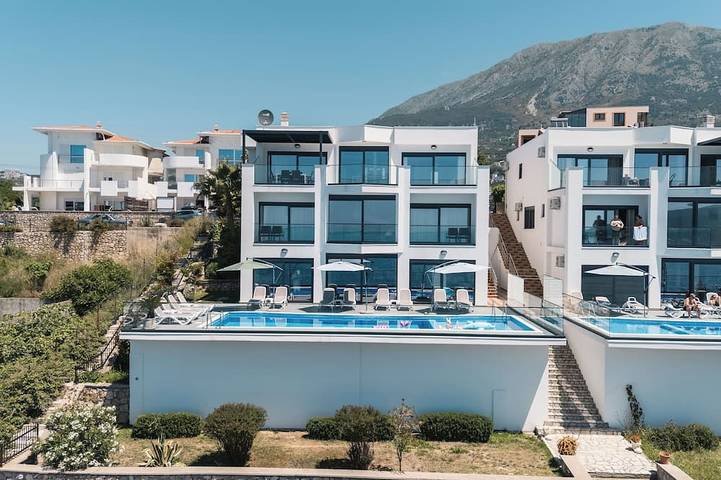 Orange villa - 7-bedroom seafront villa in Dobra Voda, Montenegro Coast