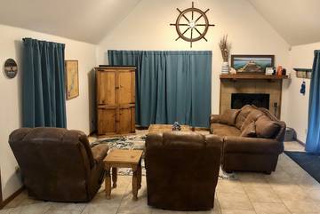 Lake House for 8 Guests in Ozark Mountains, Lake Tenkiller, Picture 2