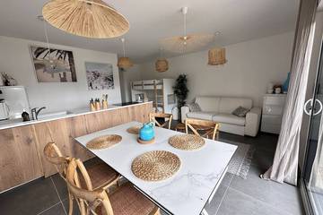 Gîte pour 4 personnes, avec jardin et terrasse à Les Attaques
