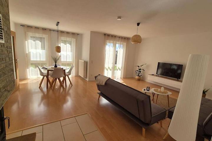 Ferienwohnung für 4 Personen, mit Terrasse und Garten in Bitburg - 2