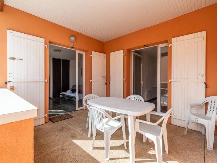 Hôtel pour 6 personnes, avec balcon et piscine à Latour-Bas-Elne - 2