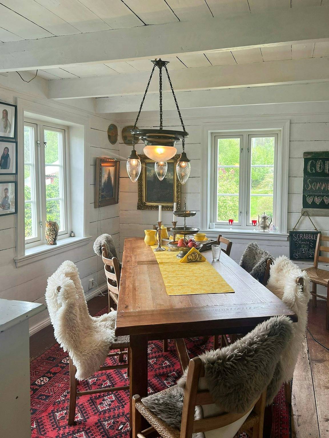 Ein Schweizerhaus aus dem Jahr 1880 am Hattarvågen auf Borgøy in Tysvær