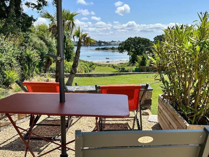 Appartement de vacances pour 4 personnes, avec jardin ainsi que vue et terrasse