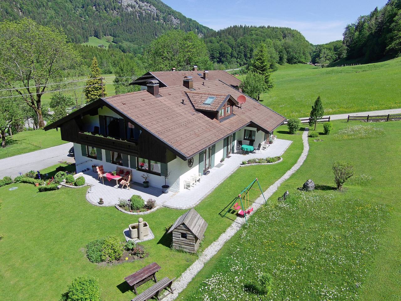 Gästehaus Fellner - Doppelzimmer I Dusche/Wc und Balkon in Kampenwand, Aschau im Chiemgau
