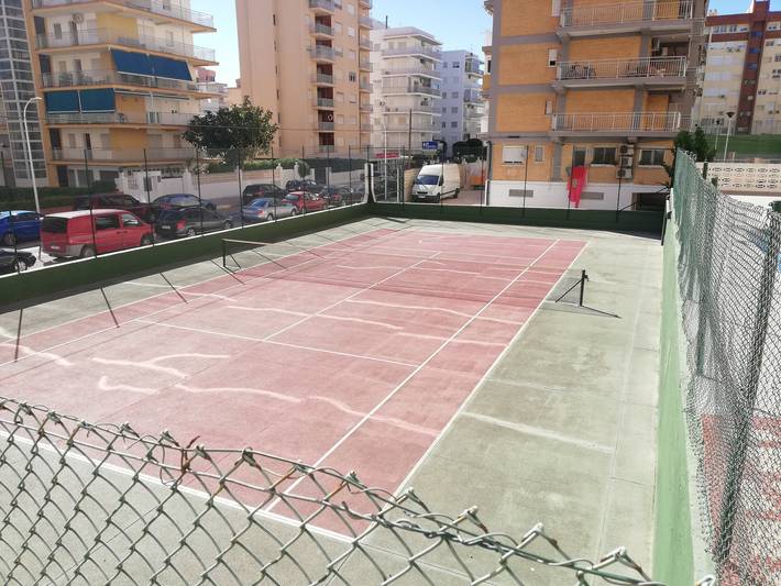 Ferienwohnung für 2 Personen, mit Balkon und Meerblick, kinderfreundlich in Gandia - 2