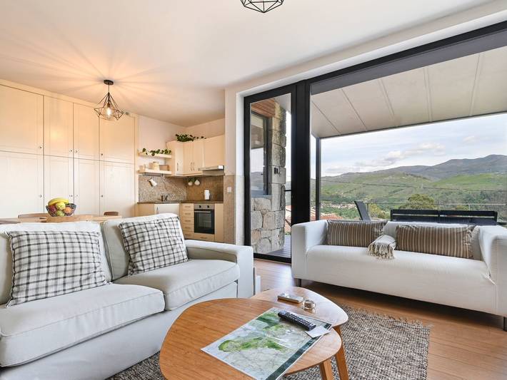 Location de vacances pour 4 personnes, avec piscine et jardin dans Arcos de Valdevez - 4