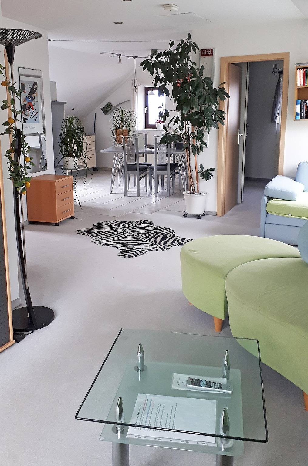 Ganze Wohnung, Apartment 'Haus Krönert' mit Balkon, Wlan und Klimaanlage in Dinkelsbühl, Romantische Straße