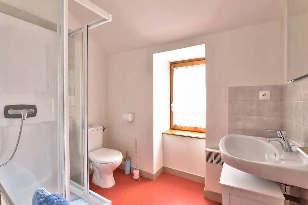 Appartement entier, Grand appartement en ville et proche mer in Plouescat, Côte des Légendes