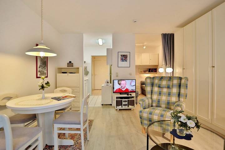 Ferienwohnung für 2 Personen, mit Balkon in Timmendorfer Strand - 3