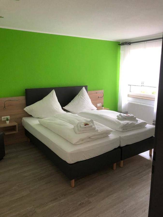Single Room with Private Bathroom in Kierspe, Märkischer Kreis