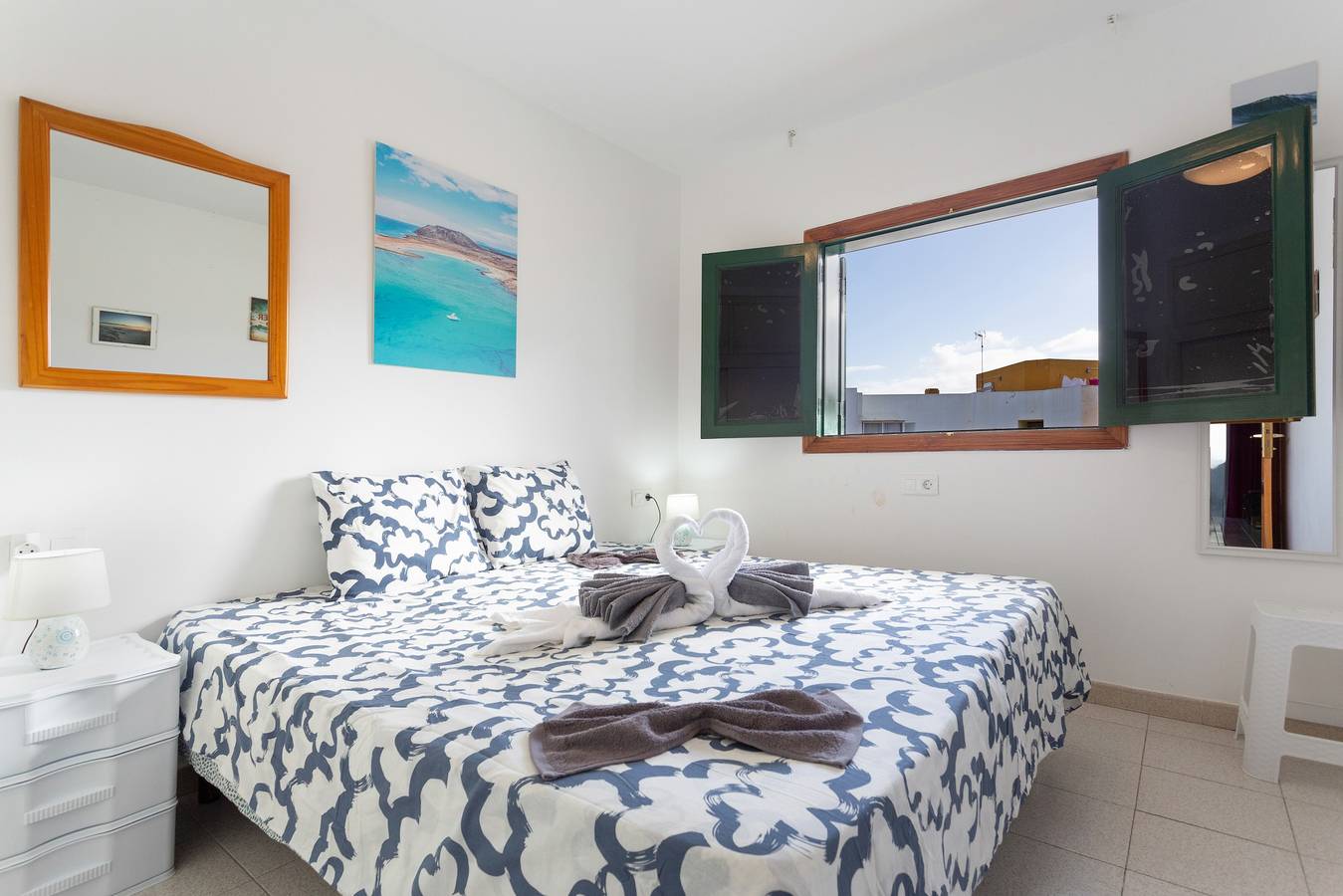 Appartement entier, Vacances 'La Casita' avec vue sur la mer, terrasse partagée et Wi-Fi in Puerto de Corralejo, La Oliva